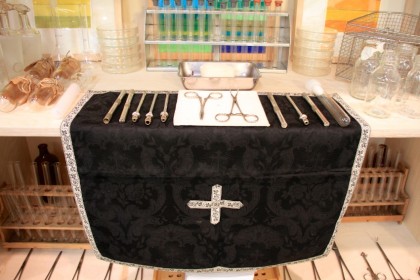 Bomba Nitsch a Palermo, dopo la petizione scatta la denuncia penale