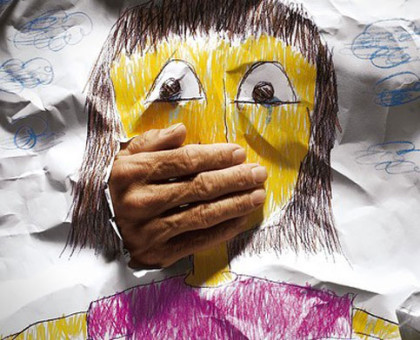 Orrore sul web, “bimbi di 10 mesi bruciati e violentati”