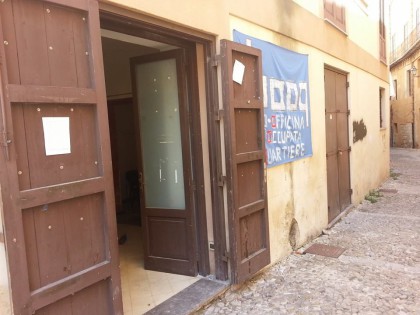A Palermo nasce Booq, la “bibliofficina” occupata <br /> con 7000 volumi da condividere