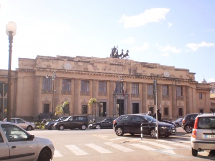 Messina, cambia sesso senza operazione