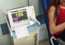 Bimbi abbandonati, l’appello del medico in prima linea