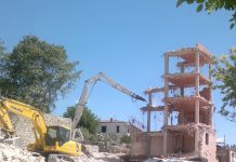 L’assessore Cordaro nel mirino di Zanna, Legambiente per l’abuso edilizio